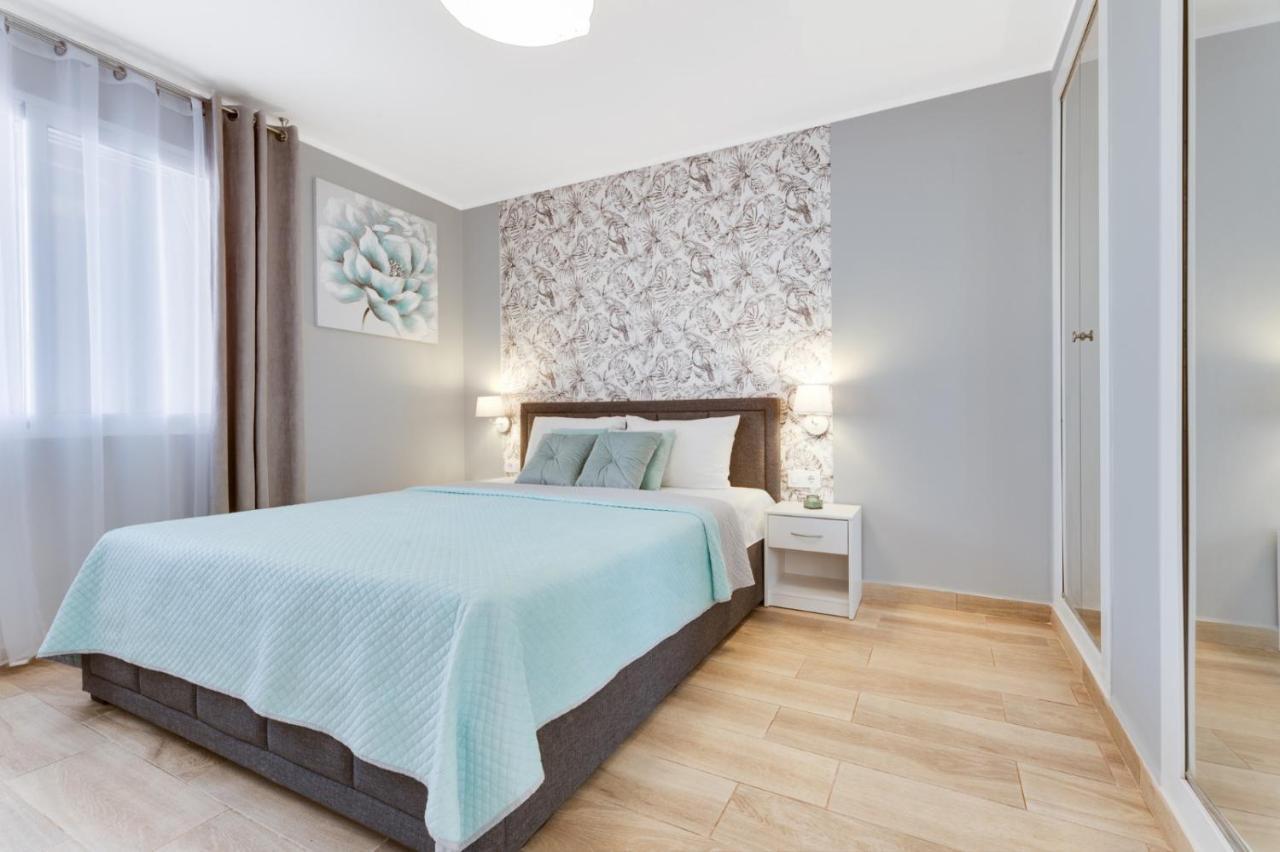 Lel Apartament Torrevieja Luaran gambar