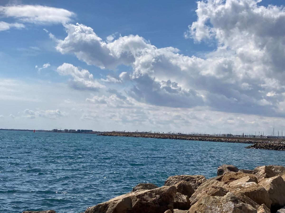 Lel Apartament Torrevieja Luaran gambar